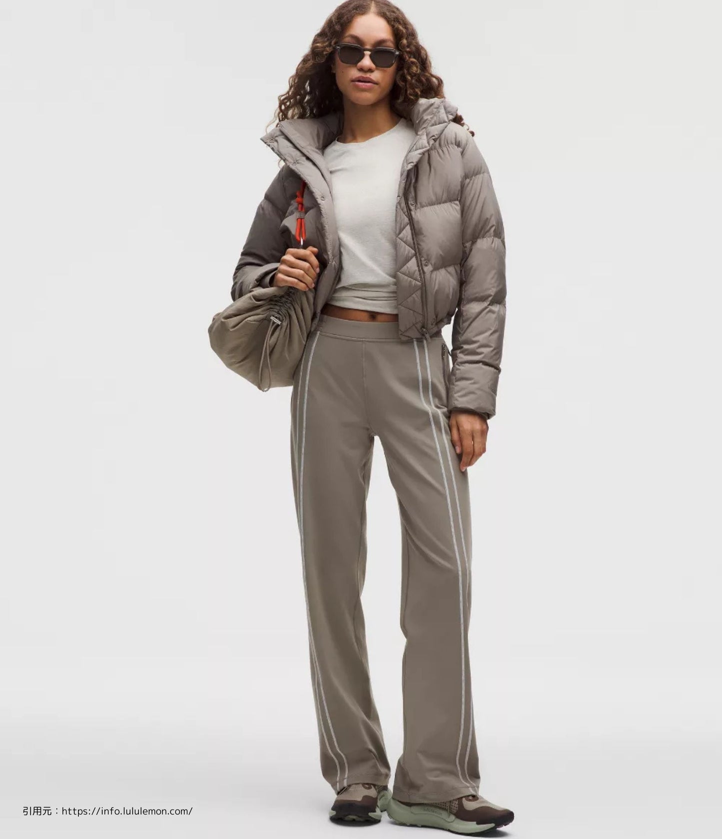 ラブ クルー ネック T-シャツ