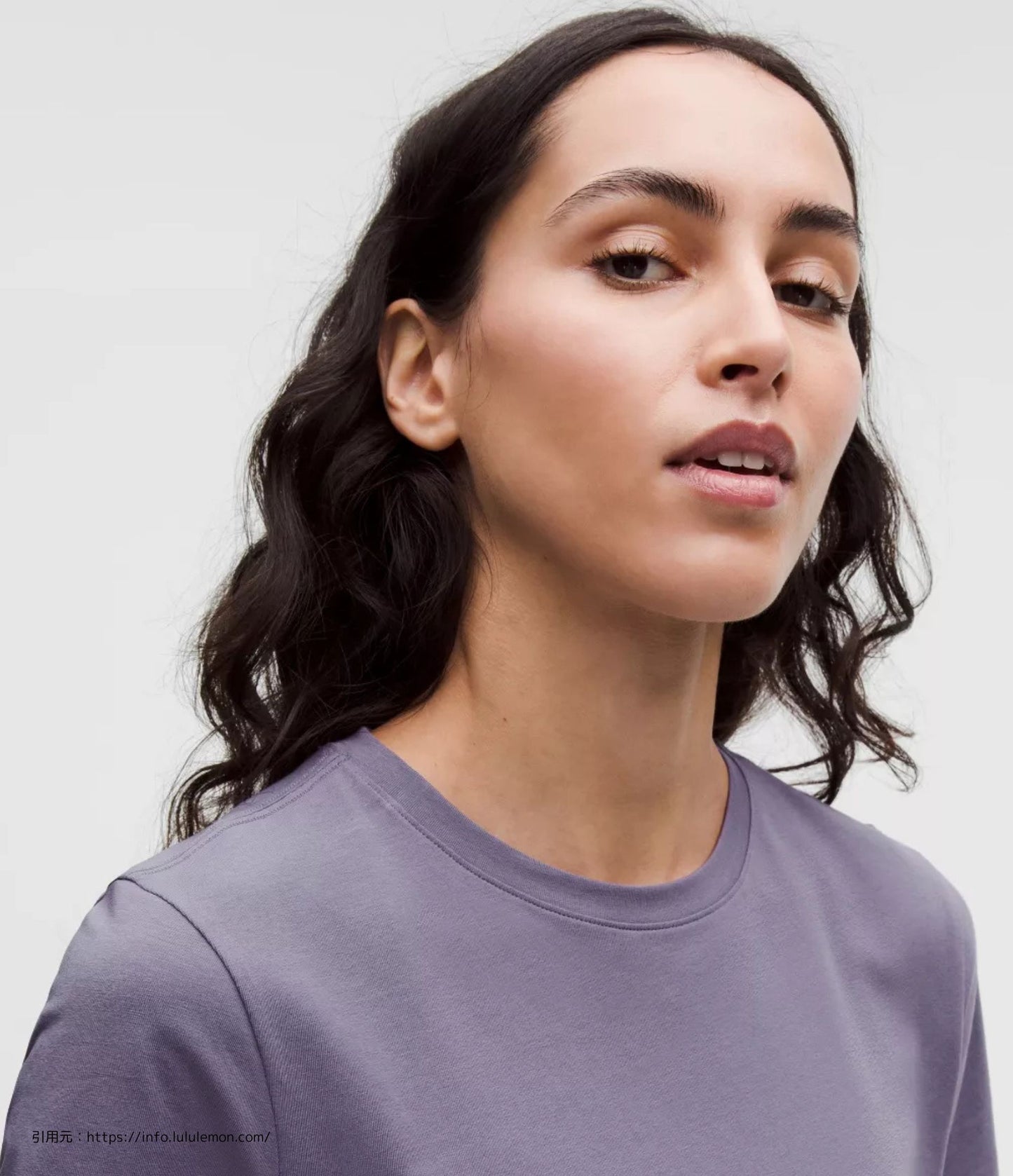 ラブ クルー ネック T-シャツ